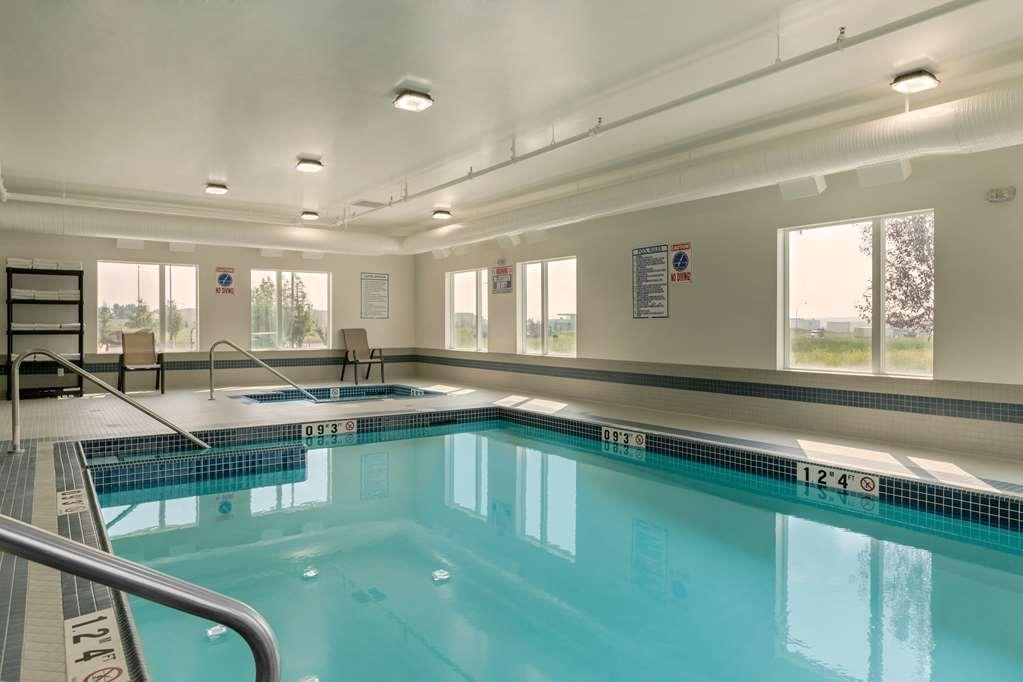 Motel 6 Airdrie Facilities photo